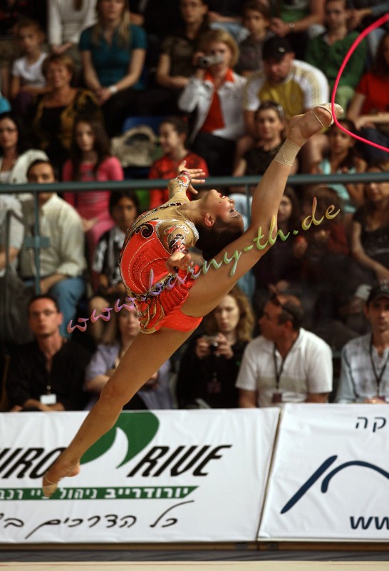 holon09_12999.jpg