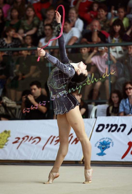 holon09_13053.jpg