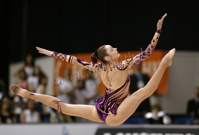 Rhythmic+gymnastics+anna+bessonova