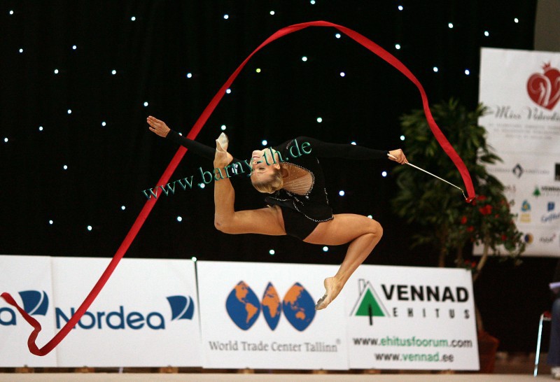 val08_14760.jpg